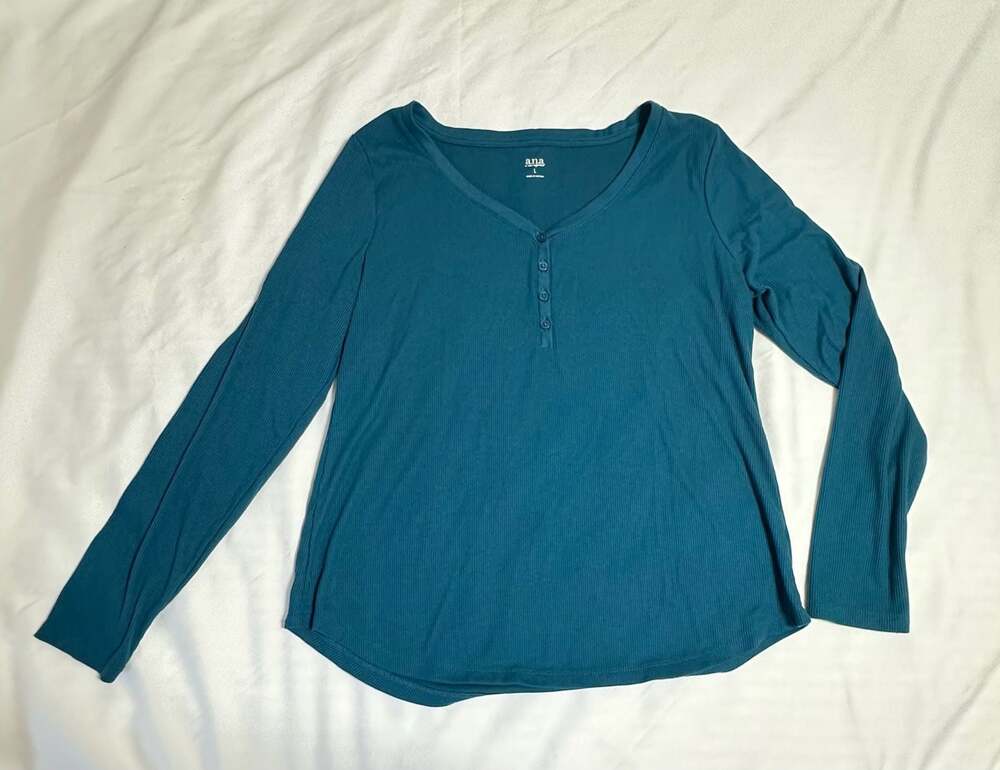 a.n.a a new approach Women's Teal Ribbed Long Sleeve Henley Top Size L